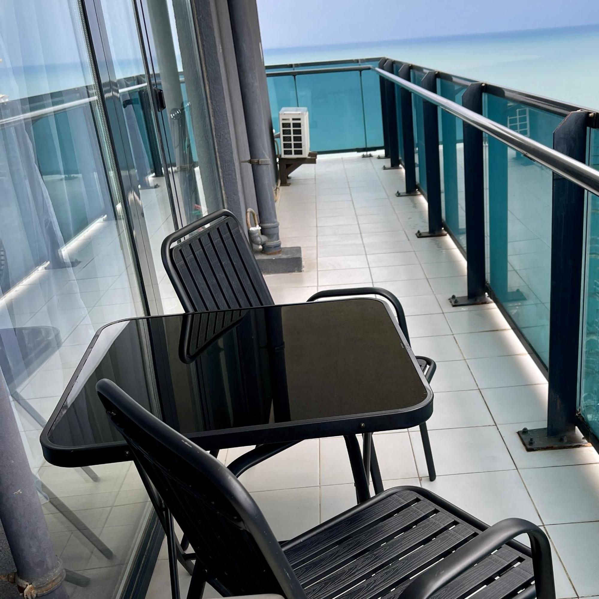 Marvella Hotel Orbi Beach Tower Batumi Esterno foto