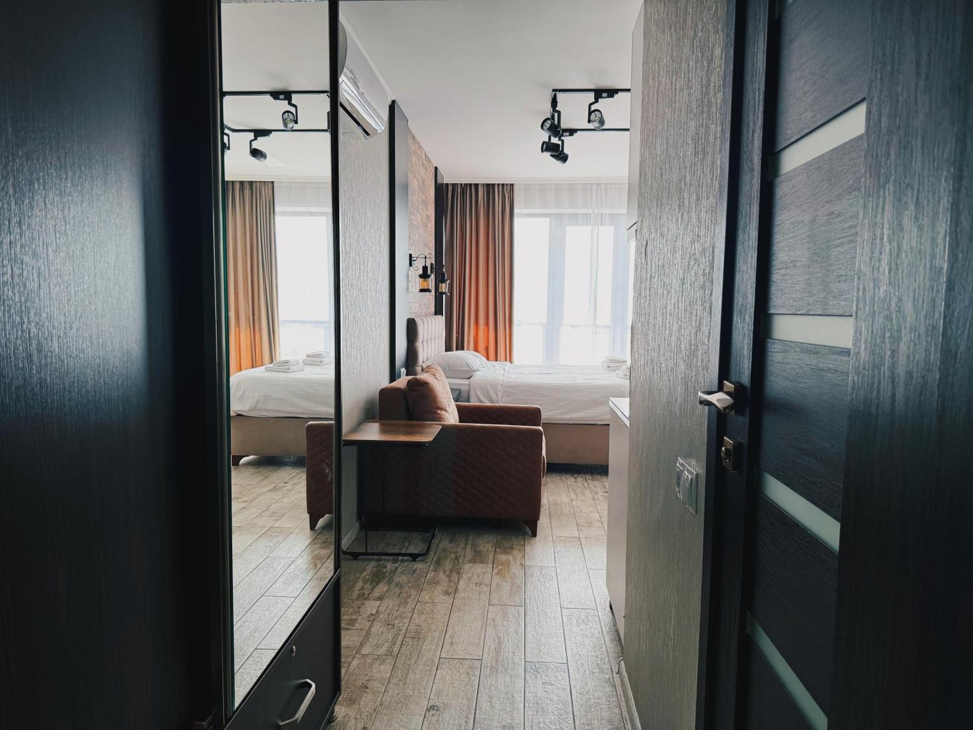 Marvella Hotel Orbi Beach Tower Batumi Esterno foto